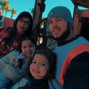 Meet your Posher, Christian